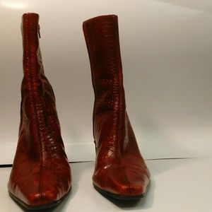 Antonio melani Leather booties 9.5